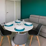 Apartment Le Terrazze Sul Mare *